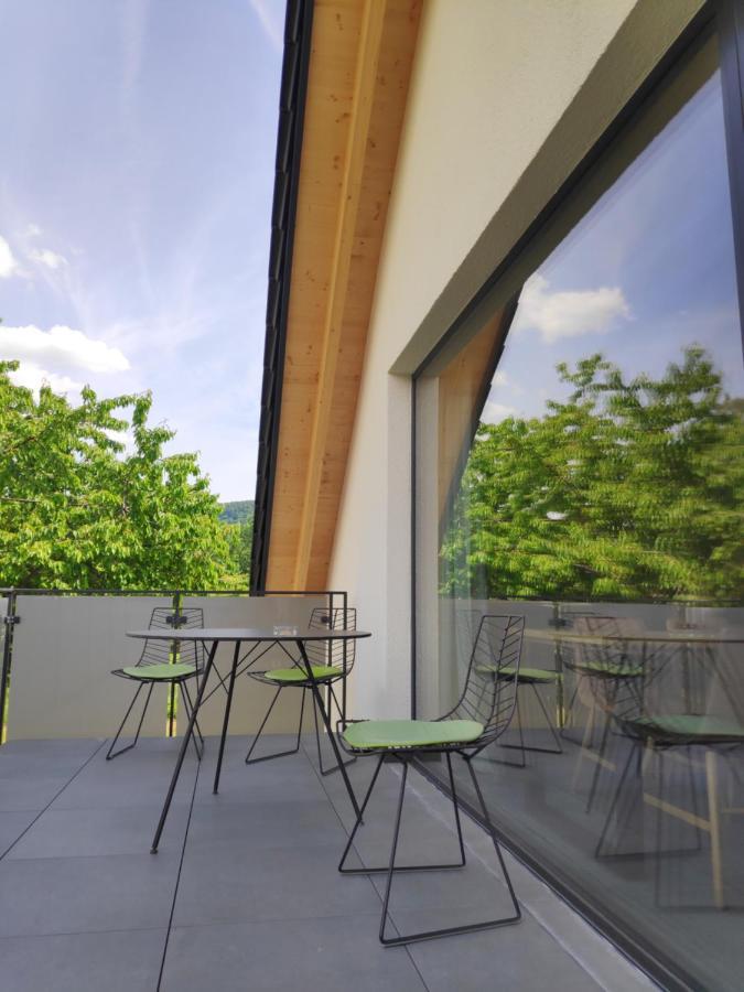 Ferienwohnungen Und Zimmer In Reutlingen-Goenningen Eksteriør billede
