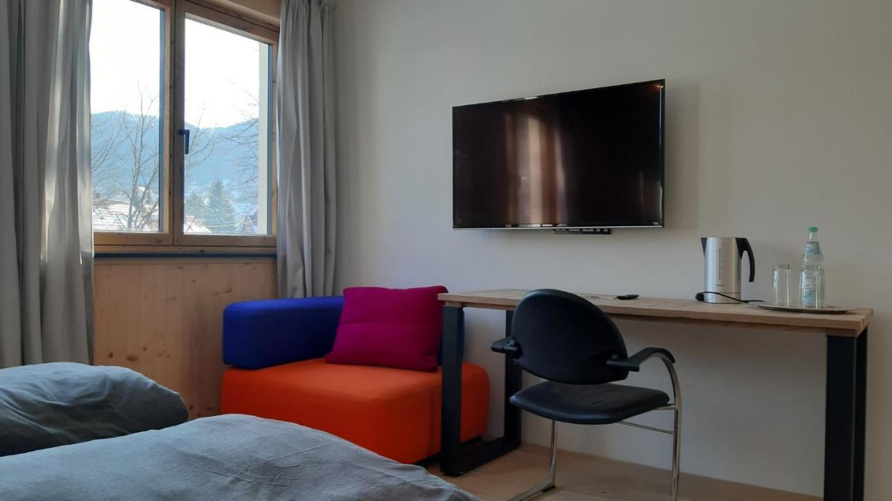 Ferienwohnungen Und Zimmer In Reutlingen-Goenningen Eksteriør billede