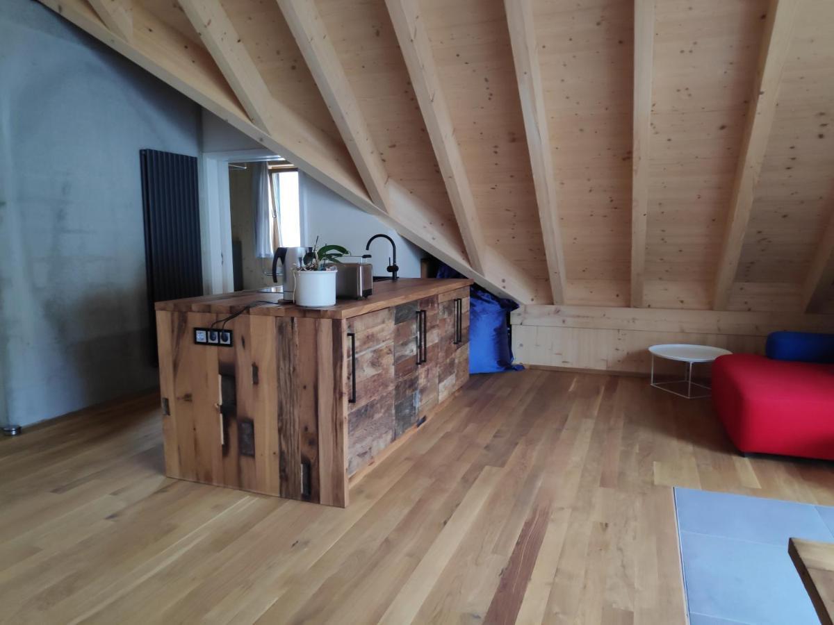 Ferienwohnungen Und Zimmer In Reutlingen-Goenningen Eksteriør billede